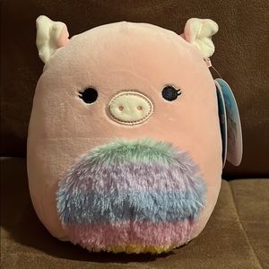 7” Hettie the Pig Easter Squishmallow